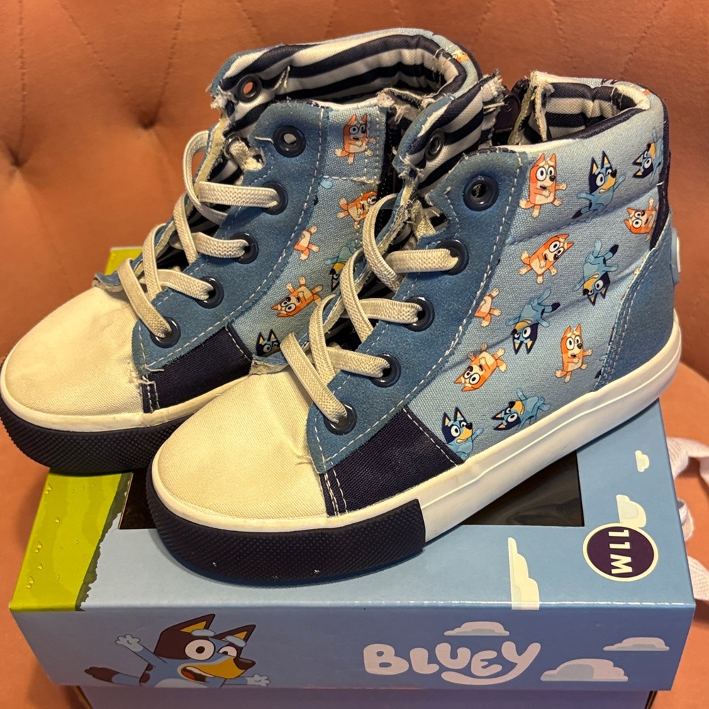 Lucy Kids High-Top Sneakers - Blue and White